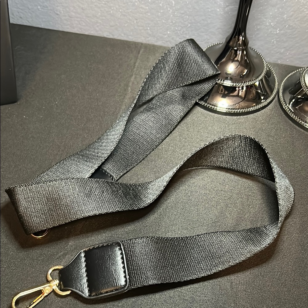 FOR STACY B Elegant Black Leather Women's Bag Saddle bag - Picture 6 of 11
